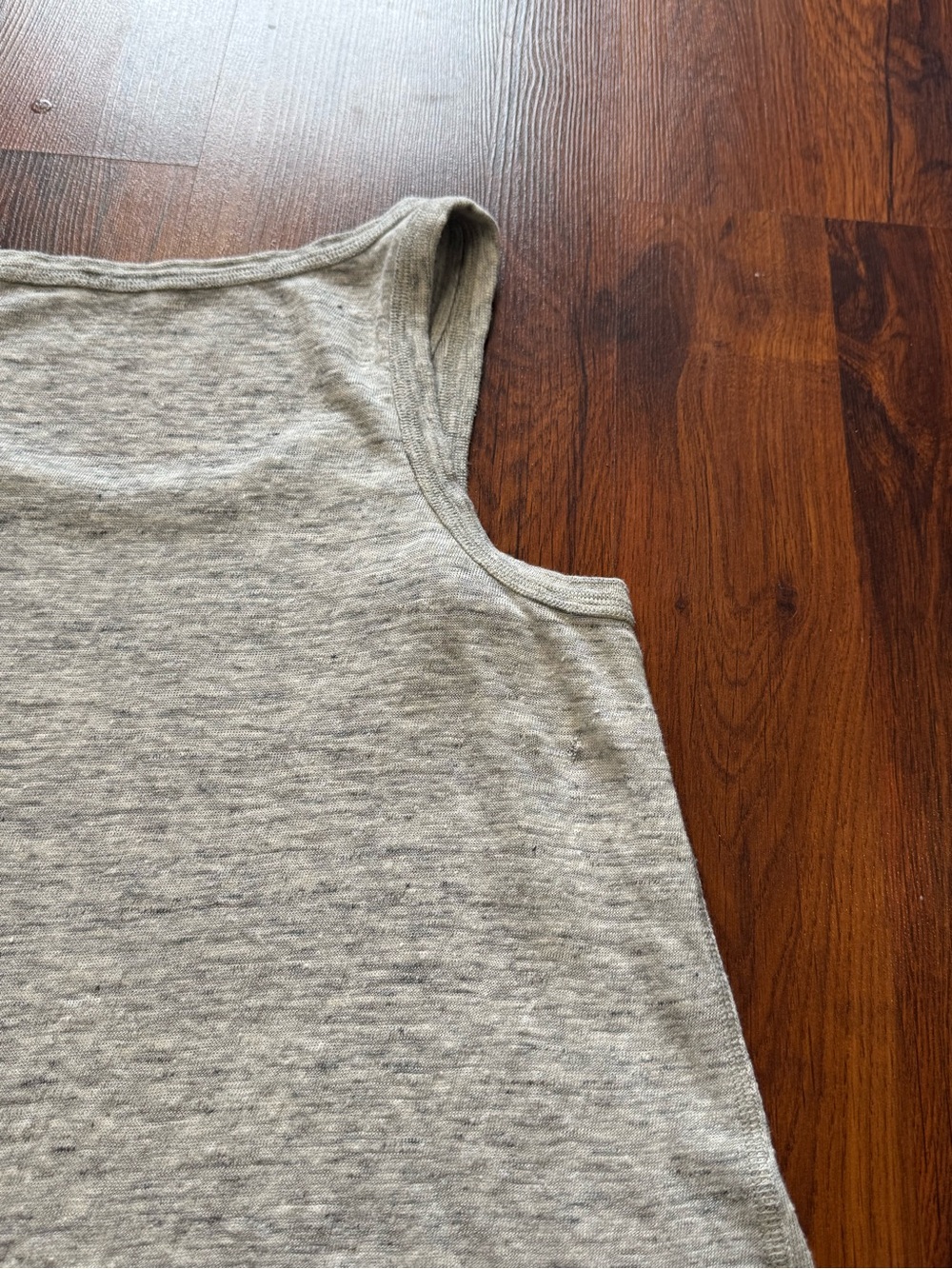 Vince. | Heathered Linen Swing Tank Top | Lightweight Sleeveless Top | XS - Picture 8 of 10